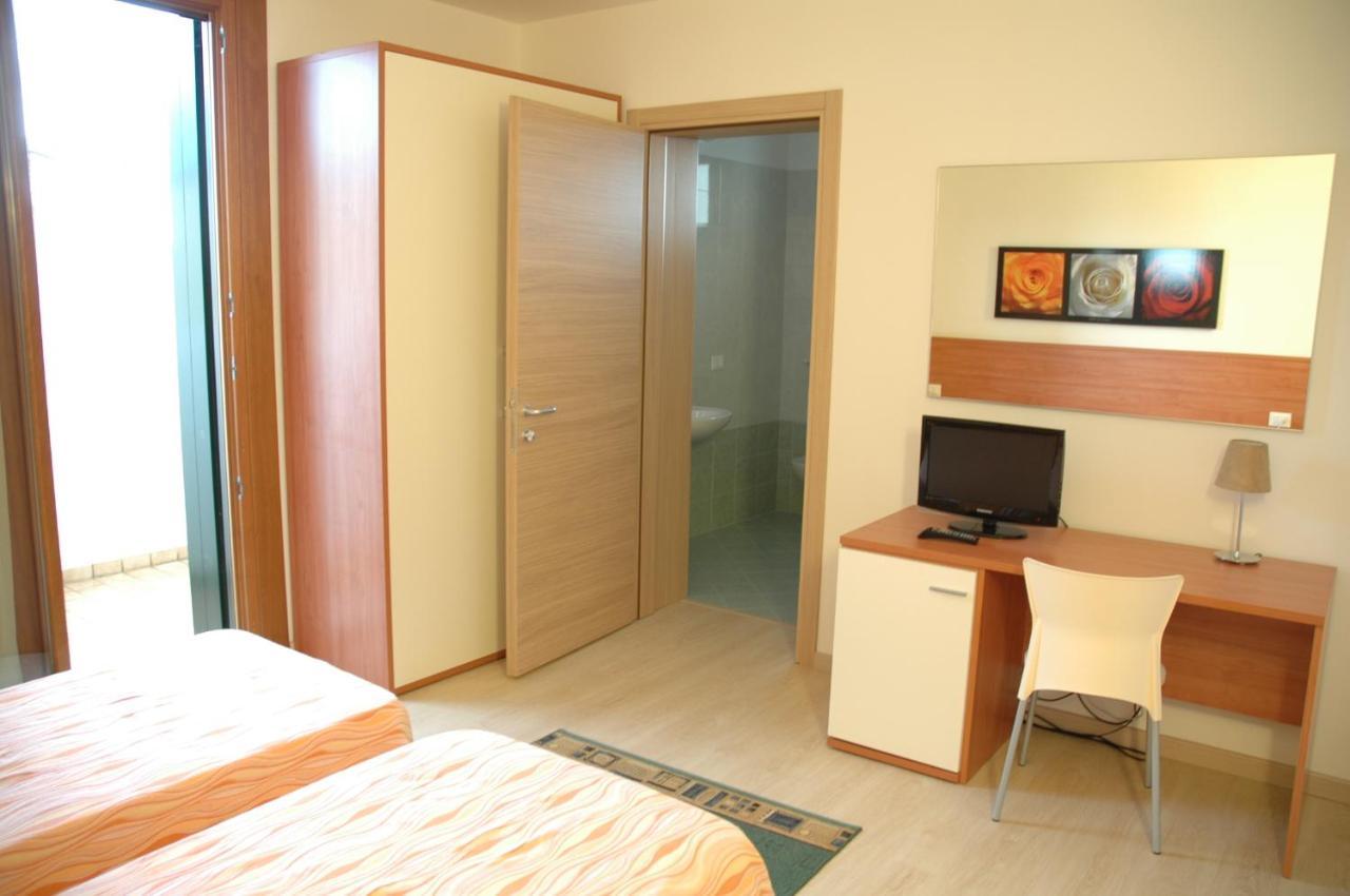 산 미켈레 알 타글리아멘토 Terzo Bacino B&B 외부 사진